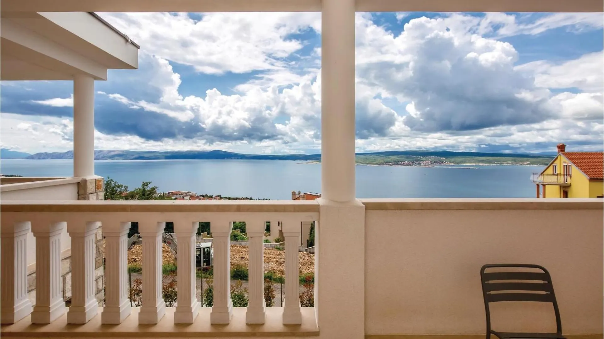 Cozy Apartment In Crikvenica With Kitchen Croatie